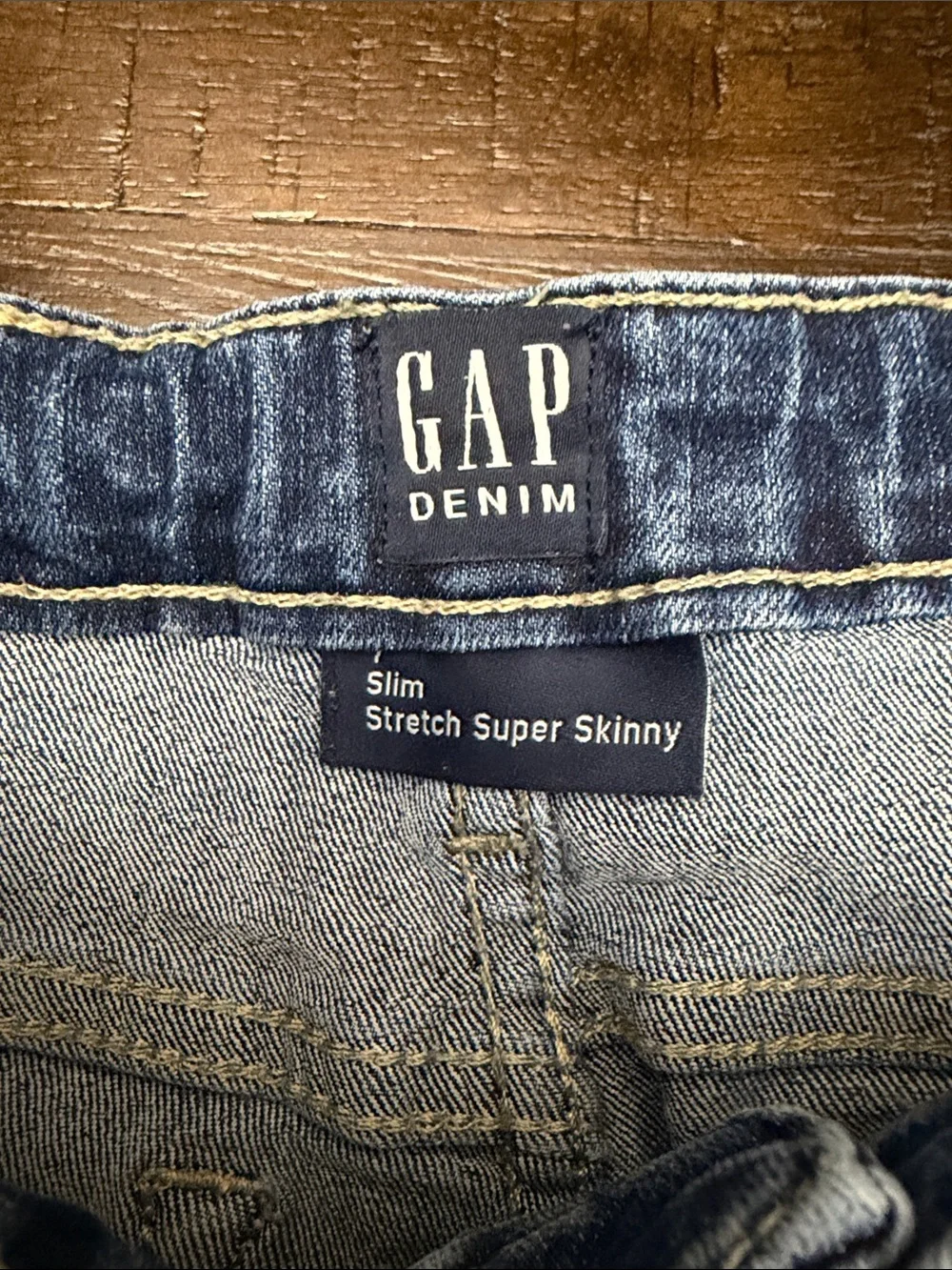GAP Women's Skinny Faded Blue Stretch Jeans